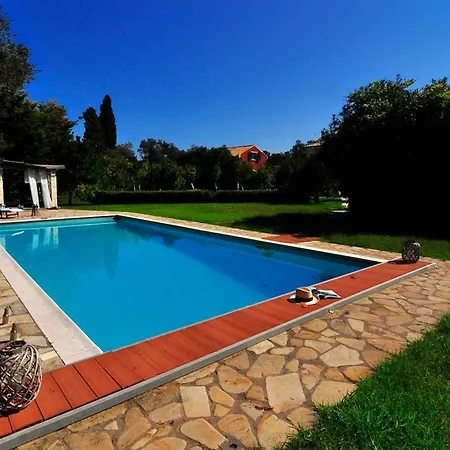 Villa Portico Private With Pool | Corfu *