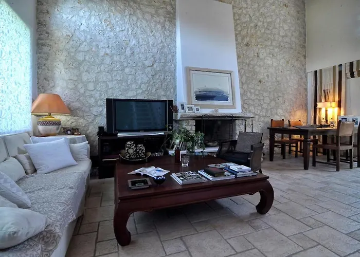 Portico Private With Pool | Corfu ヴィラ レフキンミ
