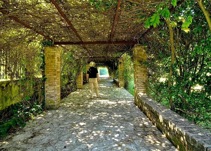 Portico Private With Pool | Corfu * レフキンミ